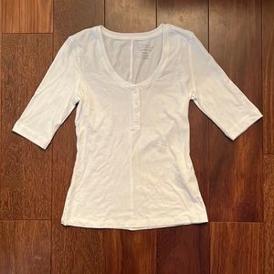 Banana Republic Factory top